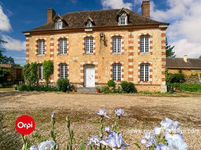 Maison bourgeoise - 268 m² - 7 pièces