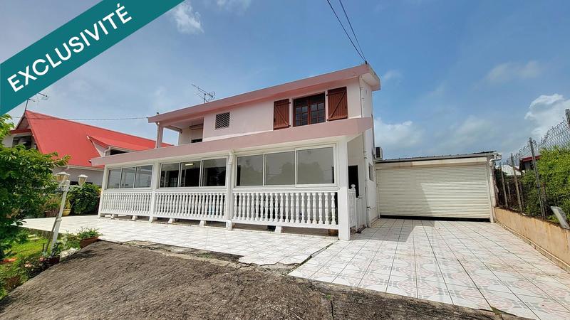 Maison - 138 m² - 6 pièces