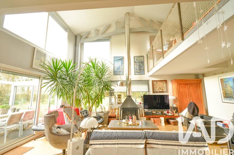 Maison de maîtres - 235 m² - 8 pièces