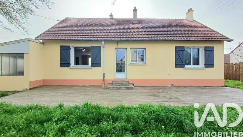 Maison - 95 m² - 4 pièces