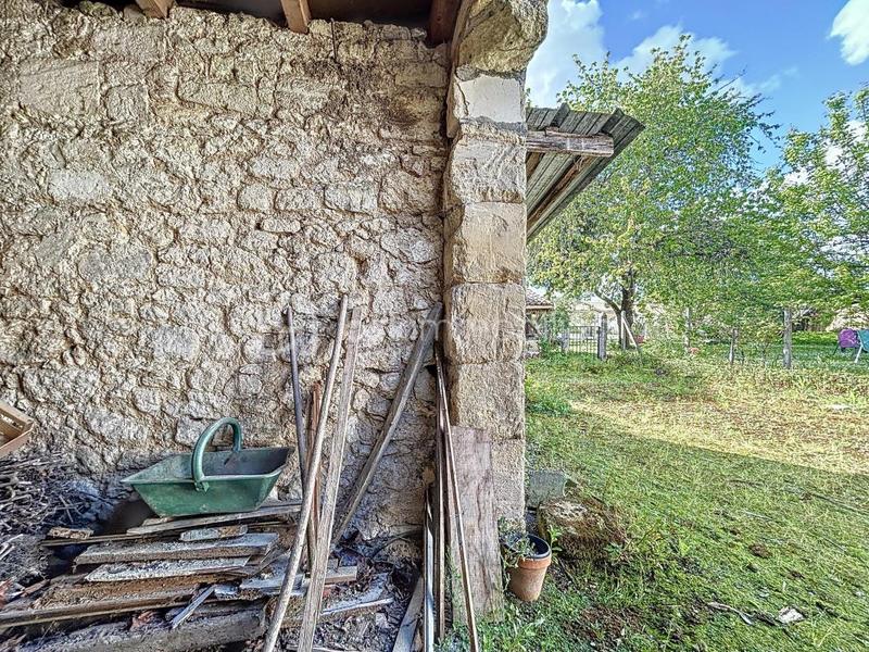 Maison en pierre - 200 m² - 7 pièces