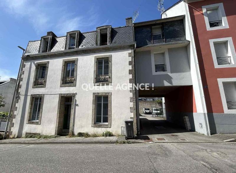 Immeuble - 119 m² - 6 pièces