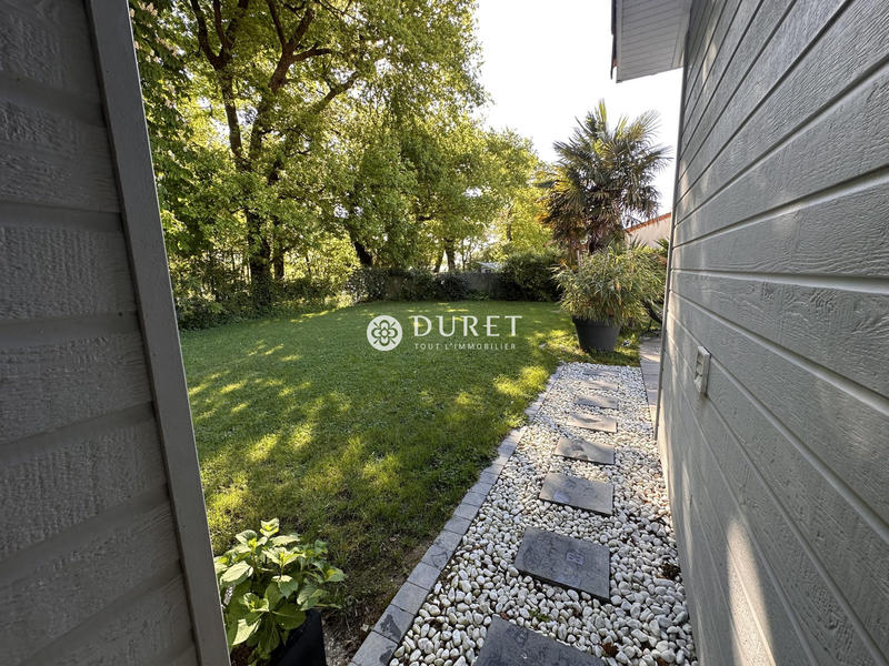 Maison traditionnelle - 143 m² - 6 pièces