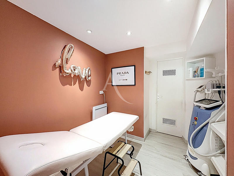 Local commercial - 80 m²