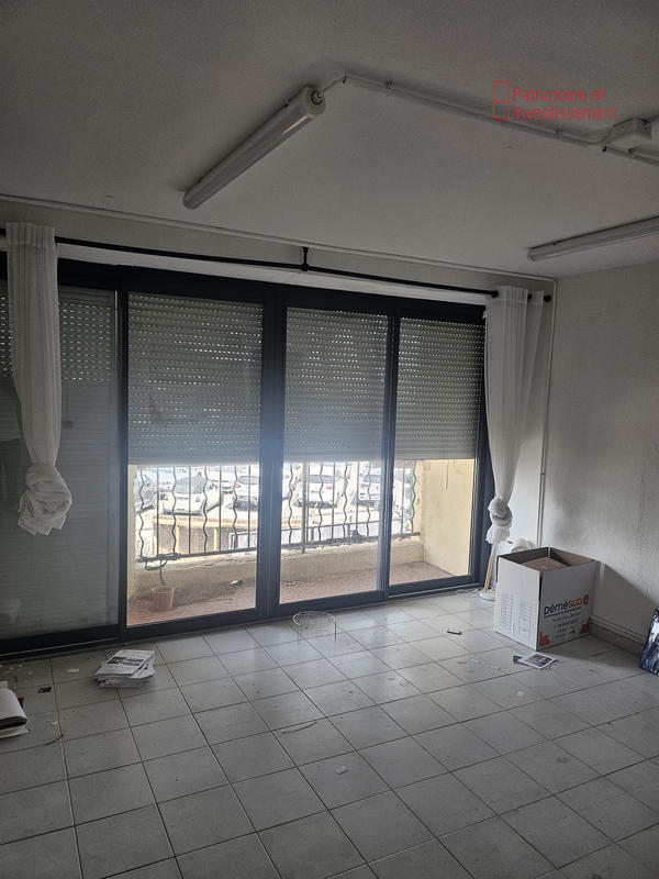 Local commercial - 90 m²