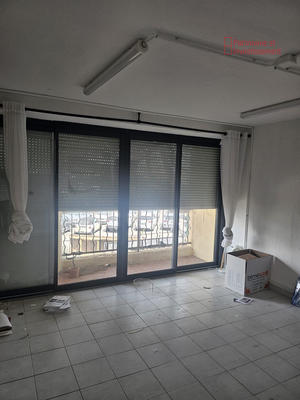 Local commercial - 90 m²