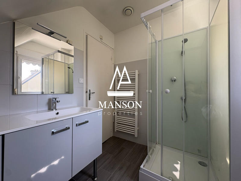 Maison - 175 m² - 7 pièces