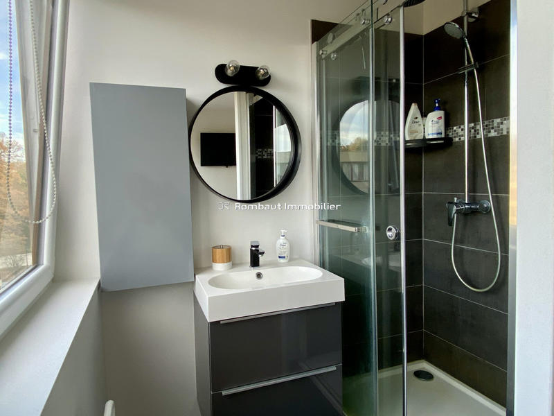 Appartement - 87 m² - 5 pièces