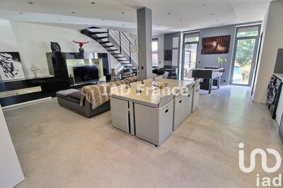 Maison - 120 m² - 4 pièces