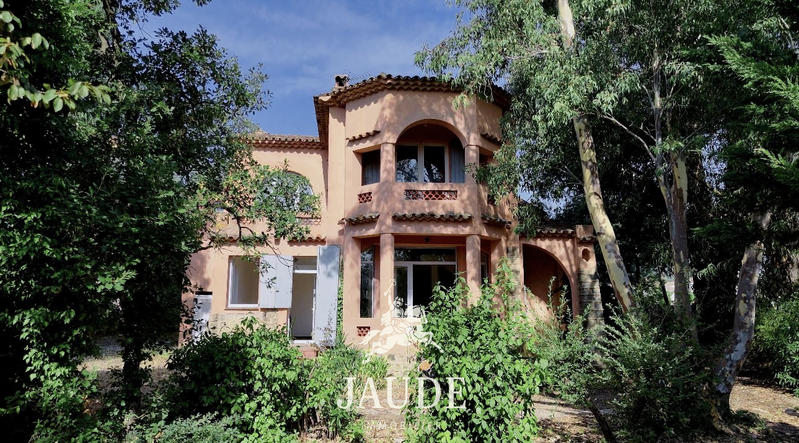 Villa - 140 m² - 6 pièces