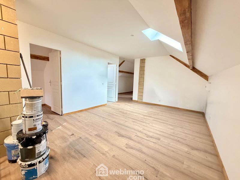 Maison - 211 m² - 5 pièces