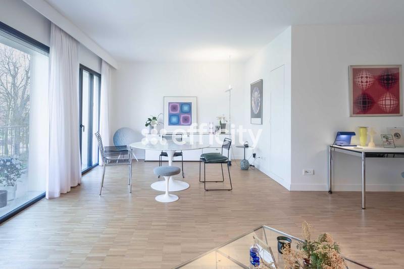 Appartement - 94 m² - 4 pièces