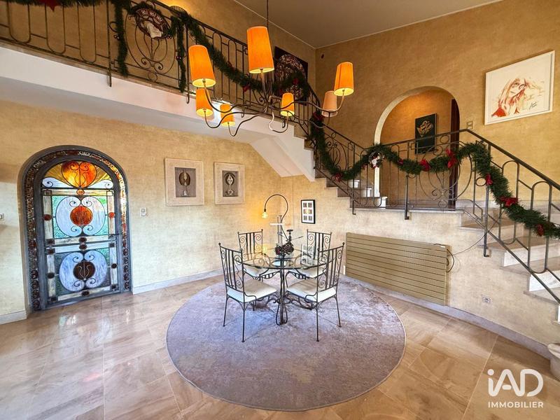 Maison - 138 m² - 4 pièces