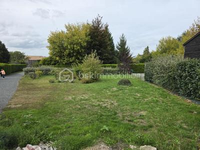 Terrain constructible - 550 m²