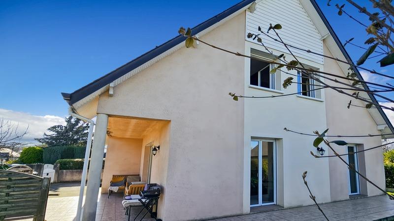 Maison - 118 m² - 5 pièces