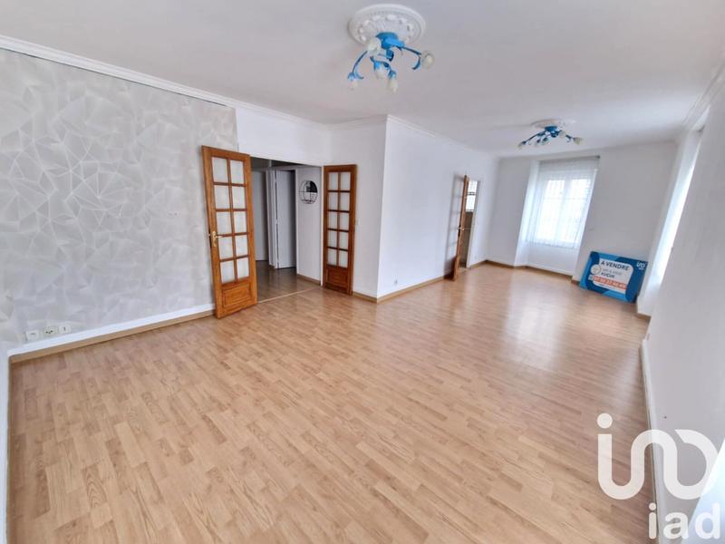 Maison - 200 m² - 10 pièces