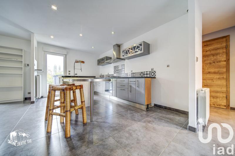 Maison - 138 m² - 8 pièces