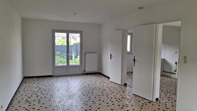 Maison - 94 m² - 5 pièces