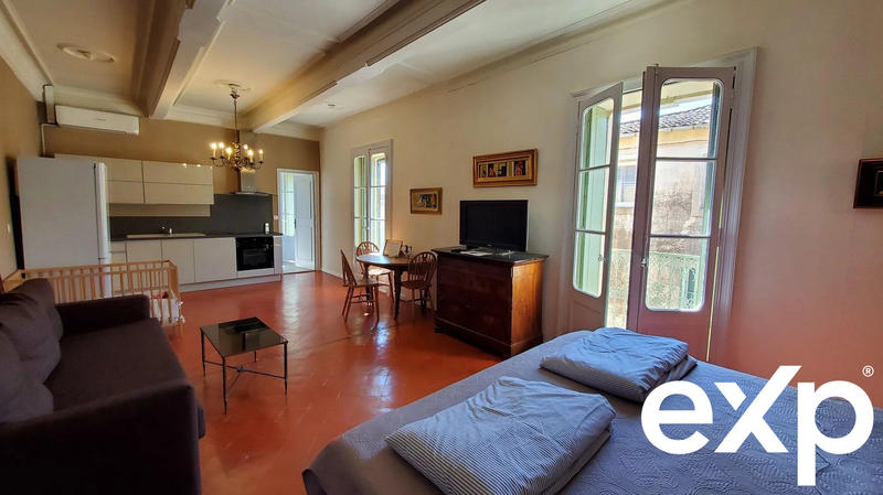 Maison - 430 m² - 18 pièces