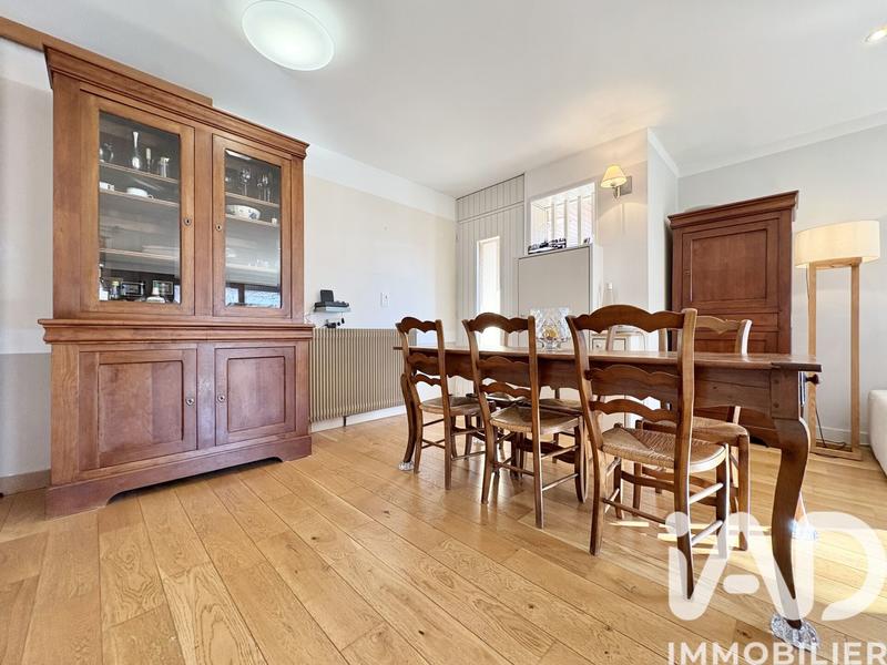 Maison de maîtres - 222 m² - 6 pièces