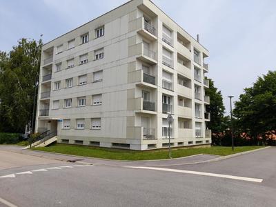 Appartement - 74 m² - 4 pièces