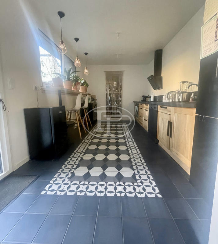 Maison contemporaine - 167 m² - 5 pièces