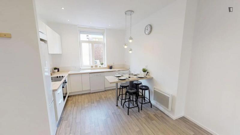 Chambre - 16 m² - 4 pièces