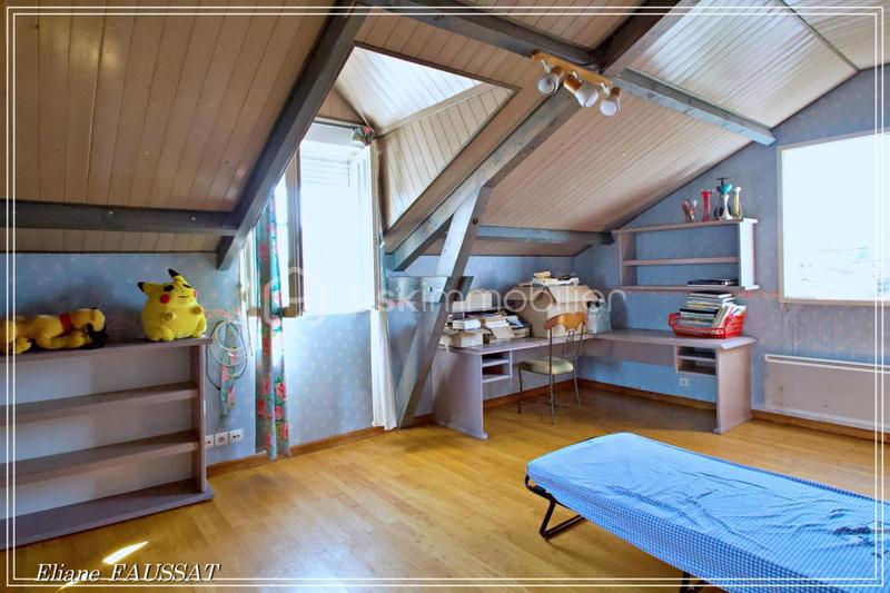 Maison - 170 m² - 8 pièces