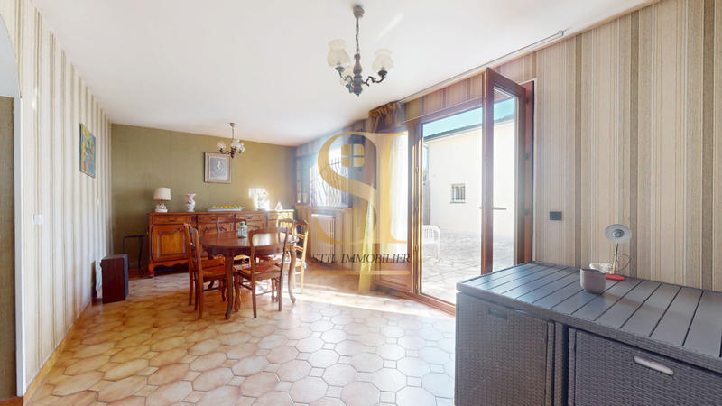 Maison - 118 m² - 5 pièces