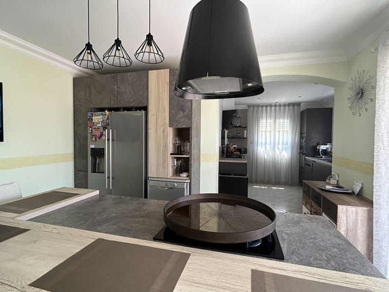 Maison - 293 m² - 7 pièces