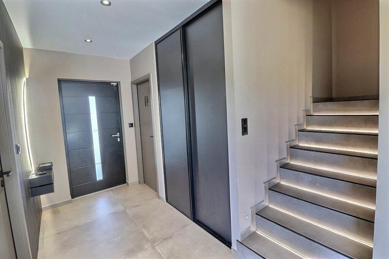 Maison contemporaine - 152 m² - 5 pièces