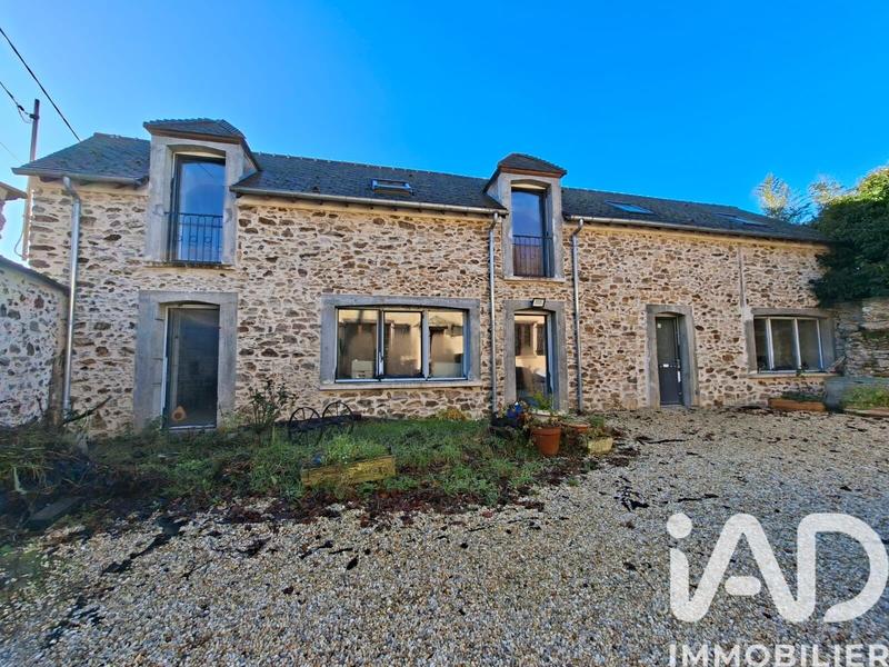 Maison - 309 m² - 11 pièces