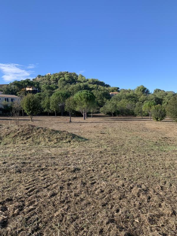 Terrain constructible - 330 m²