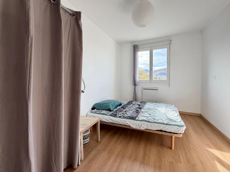 Appartement - 104 m² - 5 pièces