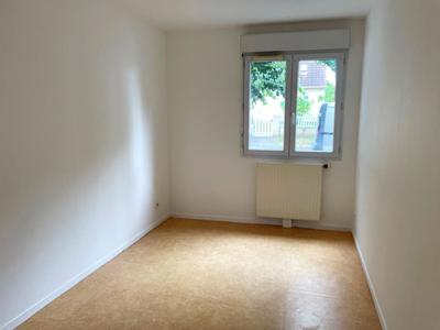 Appartement - 85 m² - 3 pièces