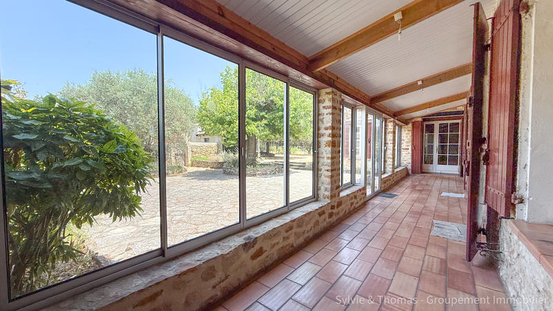 Maison - 200 m² - 6 pièces