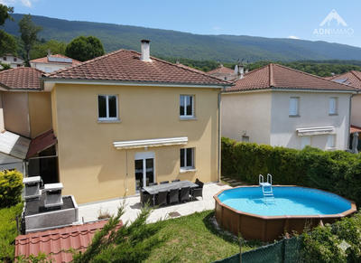 Maison - 145 m² - 4 pièces