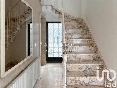 Appartement - 189 m² - 8 pièces