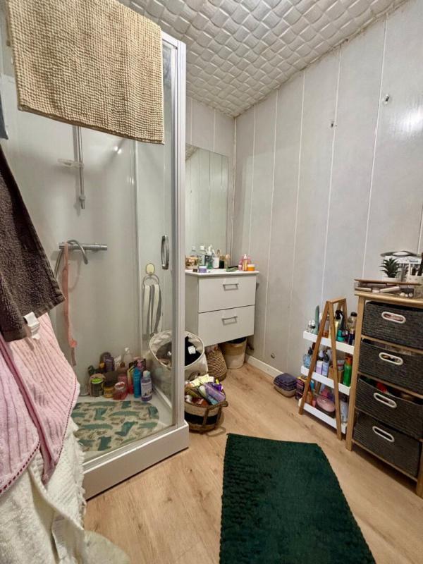 Maison - 180 m² - 7 pièces