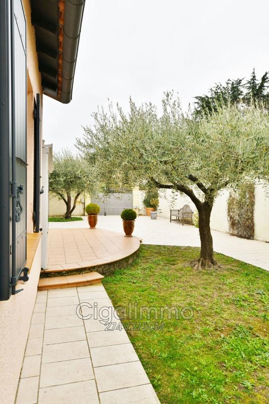 Villa - 111 m² - 5 pièces