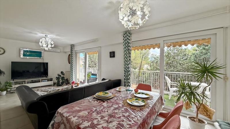 Appartement - 73 m² - 3 pièces