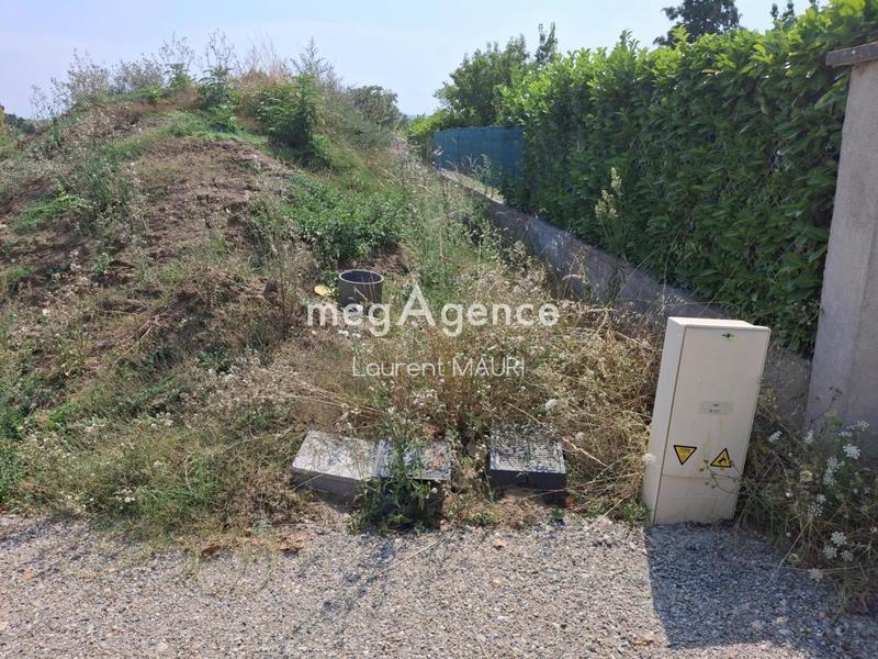 Terrain constructible - 553 m²