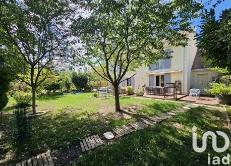 Maison - 174 m² - 7 pièces