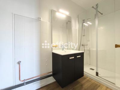 Appartement - 72 m² - 4 pièces