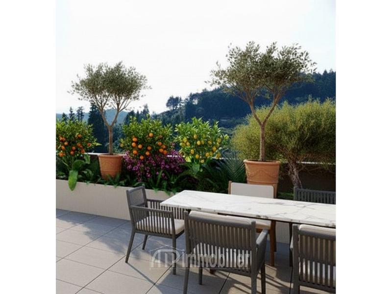 Appartement - 104 m² - 4 pièces