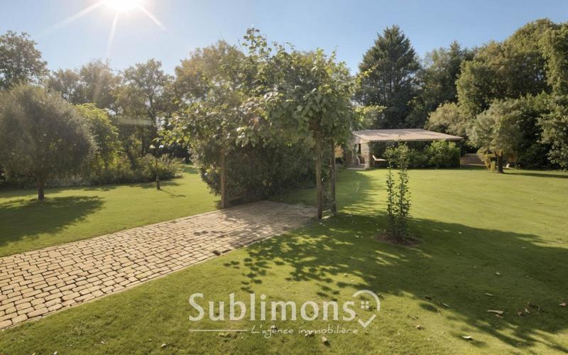 Maison ancienne - 262 m² - 10 pièces