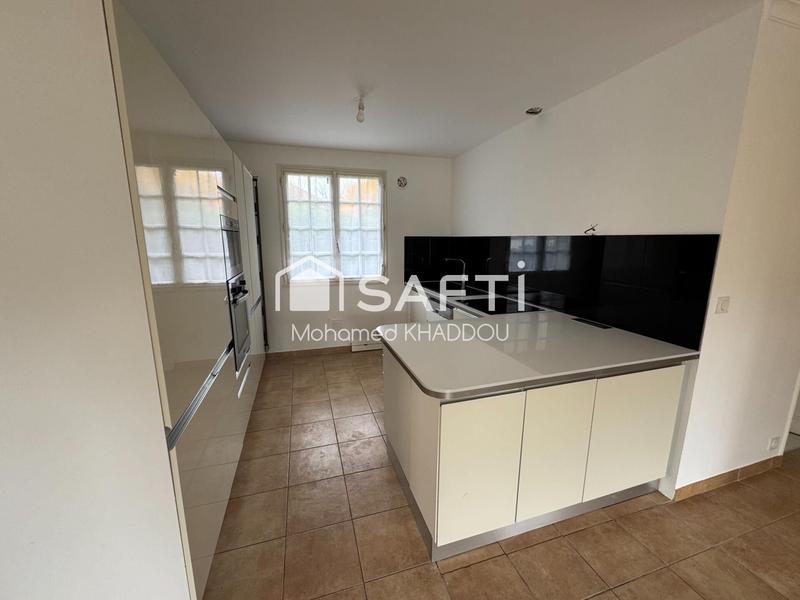 Maison - 100 m² - 5 pièces