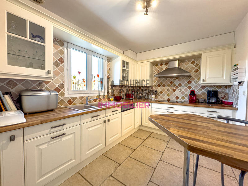 Maison - 120 m² - 4 pièces