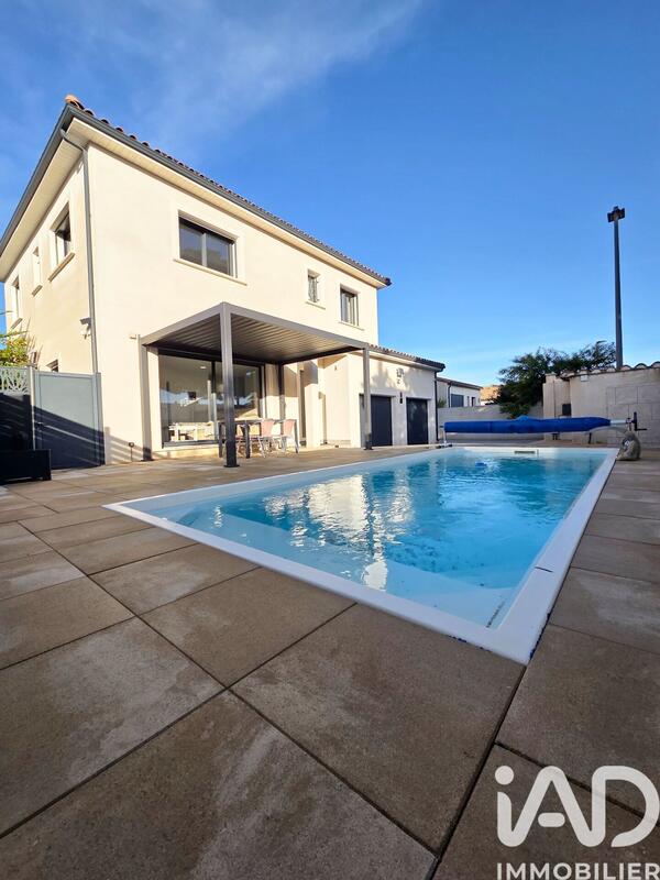 Maison - 134 m² - 5 pièces