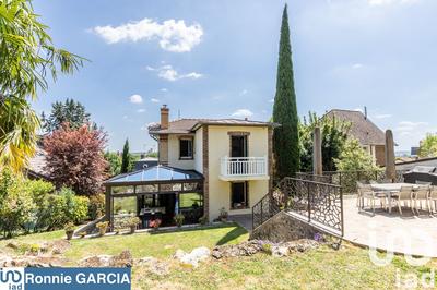 Maison - 167 m² - 7 pièces